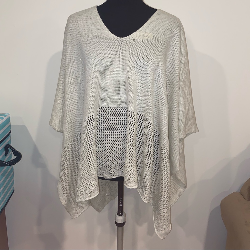 Stylish Ivory Wrap / Poncho with Gold Fleck